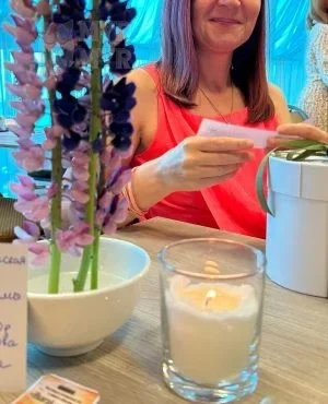 Лана, 46 лет — эротический массаж