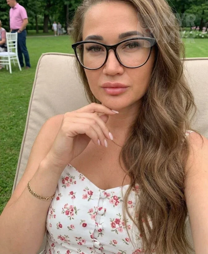 Виктория, эротический массаж